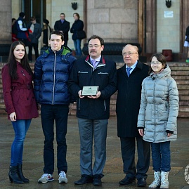 Поздравляем студентку отделения фармация Иванову Карину Александровну с успешным выступлением в составе сборной команды МГУ по шахматам. Поздравляем студентку отделения фармация Иванову Карину Александровну с успешным выступлением в составе сборной команды МГУ по шахматам.