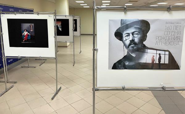 Приглашаем познакомиться с оффлайн-выставкой, посвященной 160-летию со Дня рождения А.П. Чехова! Приглашаем познакомиться с оффлайн-выставкой, посвященной 160-летию со Дня рождения А.П. Чехова!