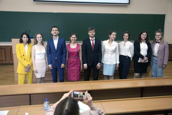 Защищены дипломные работы выпускниками 2019 года. Защищены дипломные работы выпускниками 2019 года.