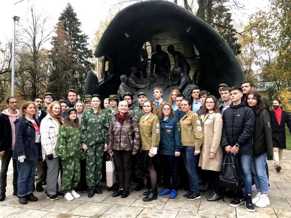 Торжественное открытие памятного знака «Заседание Штаба Западного фронта. Октябрь 1941 года» Торжественное открытие памятного знака «Заседание Штаба Западного фронта. Октябрь 1941 года»