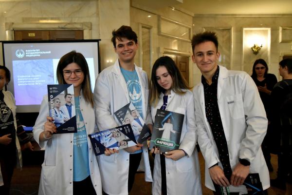 Приглашаем на подготовительные курсы! Приглашаем на подготовительные курсы!